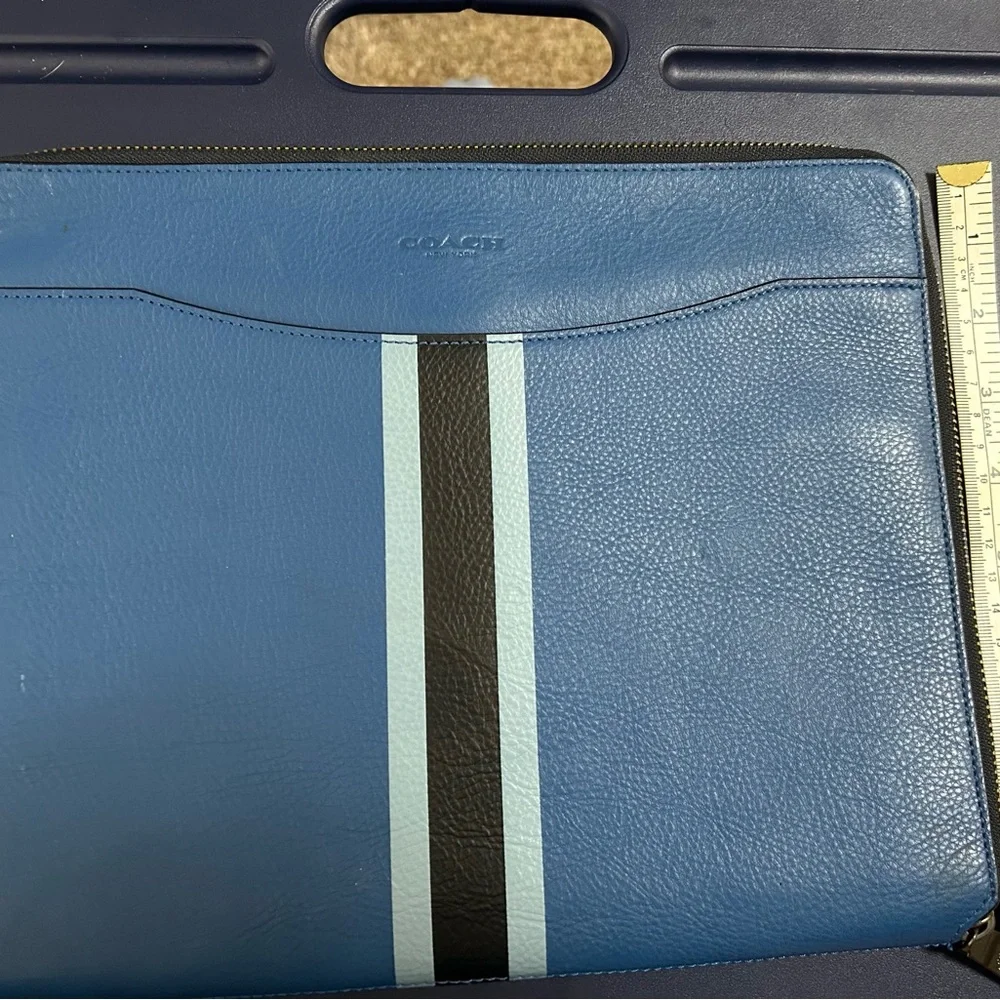 Coach Leather Electronics/ iPad Case - Picture 7 of 8